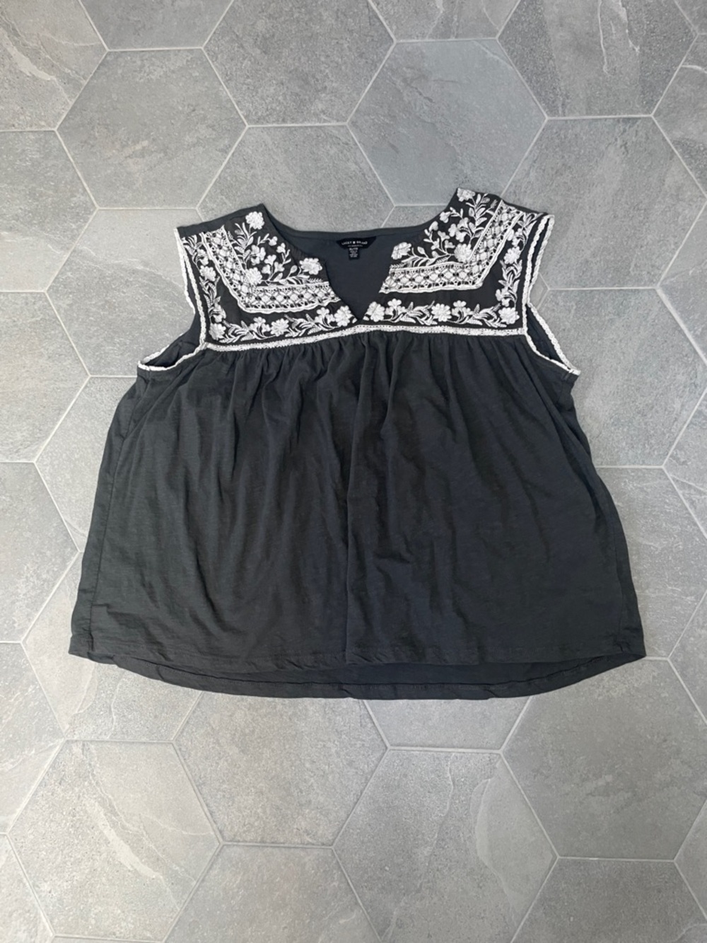 Lucky Brand Embroidered Bib Cotton Tank Top – XL – Charcoal Gray Boho Blouse